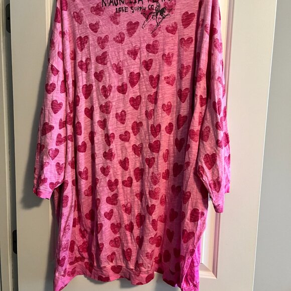 Magnolia Pearl Cotton Jersey Oversized Candy Heart Francis Hi/Lo Top 2448 - NWT - Picture 5 of 5